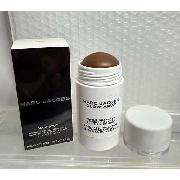 MARC JACOBS Other - Marc Jacobs Glow Away Bronzing Coconut Body Stick 15 Tantric Full Size  NIB